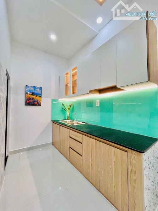 Duy Tân – Huỳnh Văn Bánh – 38m²– Nhà Mởi TẦNG FULL NỘI THẤT CAO CẤP 1 Trệt 1 Lửng 1 Lầu – - 2