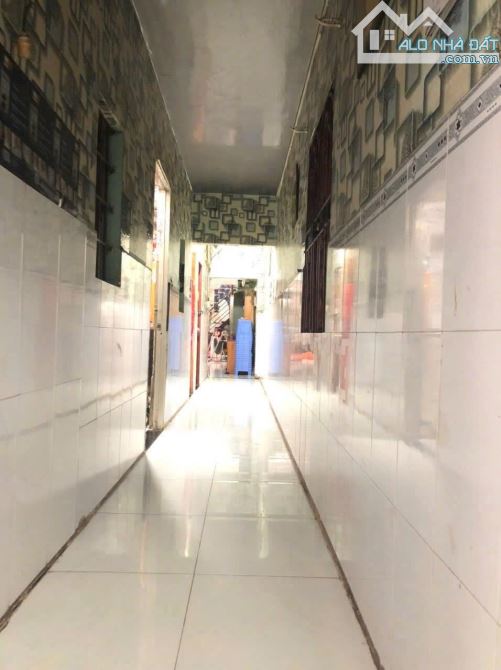 BÁN NHà GẦN TRƯỜNG TÂN HOÀ -  TẶNG CHIẾC XE ĐIỆN MỚI 100% CHO KHÁCH NHANH TAY. - 2
