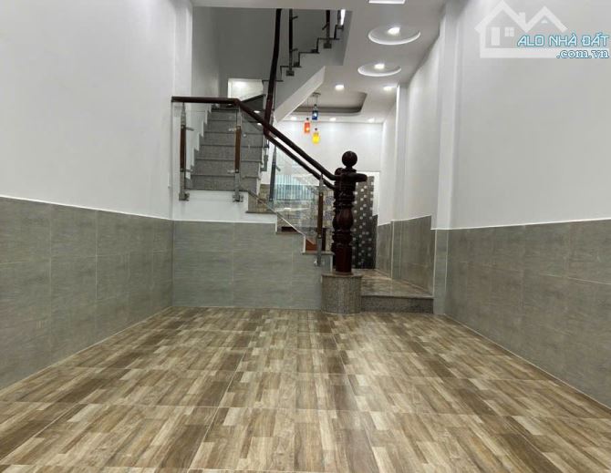 Nhà mới Vuông 2 tầng Hẻm ôtô 40m2 – Đường số 15 Q9 - 2