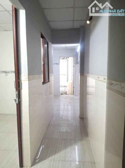 Bán Nhà Mặt Tiền Kinh Doanh Siêu Đỉnh - 116m2_4x29m – Chỉ 12,2 tỷ - Gần Ngã Tư Thủ Đức - 2