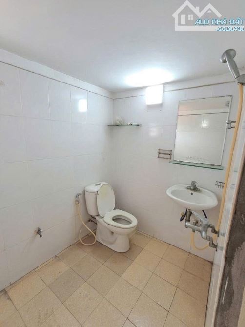 MẶT ĐƯỜNG BƯỞI - DTSD 40M2 - 4 TẦNG - VỈA HÈ KINH DOANH