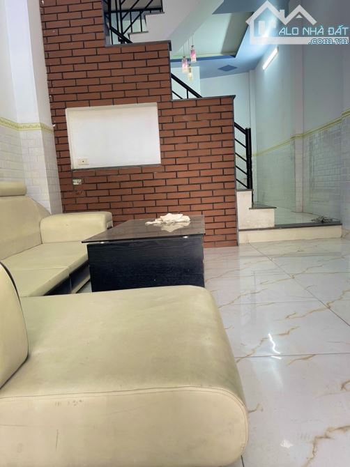 HẺM 6M XE HƠI - KHU NHÀ LẦU - BÙI VĂN NGỮ QUẬN 12 - 3,98 TỶ - 2