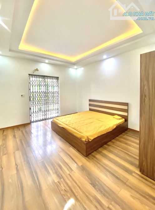 Trung Lực - Khu Phân Lô - Chỉ 4 Tỷ 580 - 4 Tầng - Đường 9M - 2