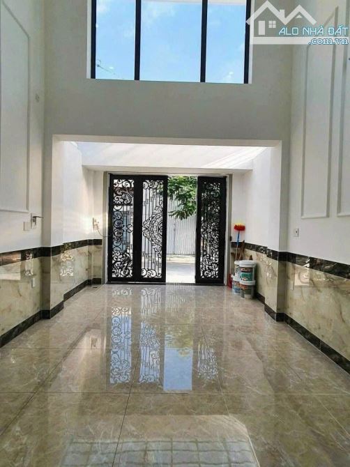 Cho Thuê nhà 5 Tầng  Gần Chợ Long Trường Khu Đông Tăng Long - Chỉ 10 triệu/tháng. - 2
