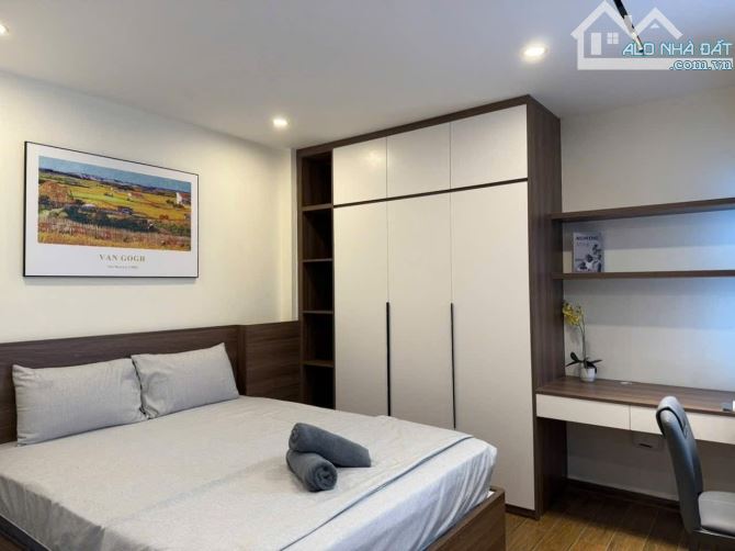 Bán nhà cho thuê dòng tiền mặt ngõ ô tô, kinh doanh Đường Láng, Đống Đa 9 tầng 32 căn hộ