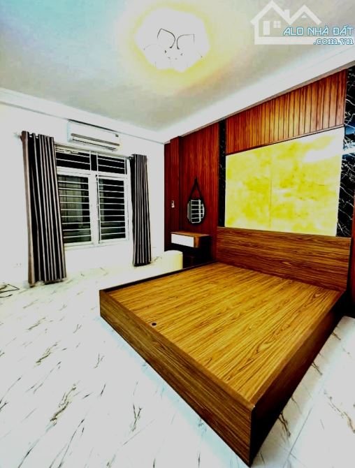 Trung Tâm Đại Thanh diện tích 45m2×5tầng , ô tô đỗ cửa , vào nhà giá hơn 5 tỷ cần bán nhan - 2
