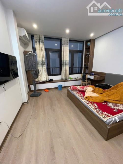 Nguyễn Lương Bằng - 30m ra oto tránh, nhà dân xây - 64m*4T - 12.8 Tỷ - 2