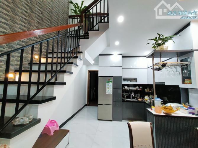 CHỦ BÁN GẤP – NHÀ ĐẸP MỚI XÂY – GIÁ CỰC TỐT - KHÁI TÂY 1 - 2