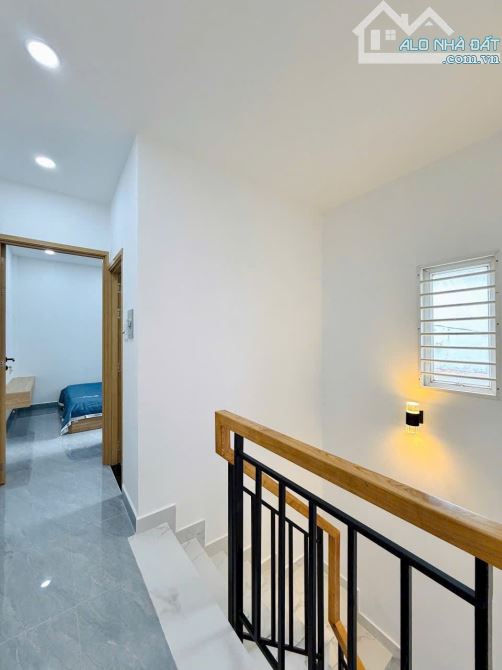 NHÀ mới đẹp HXH Phan Văn Trị , P10 , DT: 4x14m, 3PN, có 1 PN trệt, giảm còn 6,1 tỷ - 2