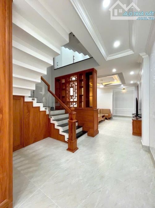 Nhà đẹp Gò Vấp-Hẻm 5M-Khu phân lô-Sát MT Nguyễn Văn Khối-P9-63m2-4,2x15-5tầng-4PN,5WC - 2