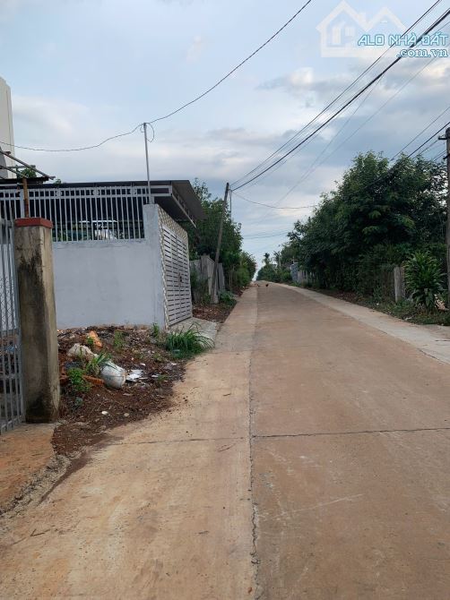 BÁN ĐẤT TẶNG NHÀ CẤP 4 NGAY HẺM CẤP 1 NGUYỄN THỊ ĐỊNH GIÁ SIÊU RẺ - 2