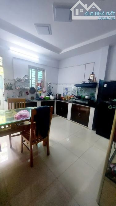 SIÊU PHẨM VƯỜN LÀI , NHÀ 2 TẦNG ĐẸP, 80M2, HẺM Ô TÔ,CHỈ 8,3 TỶ - 2
