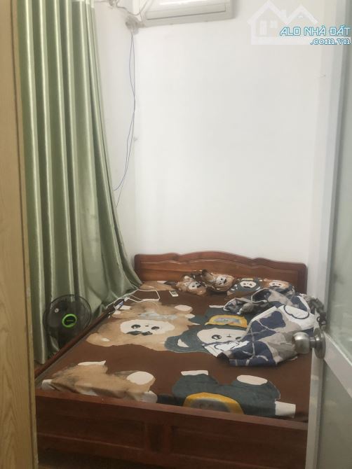 Cho thuê nhà Mặt Phố Nguyễn Văn Viên, 40m2 x 2 tầng chỉ 9 Triệu KD Cả Phê hàng ăn - 2
