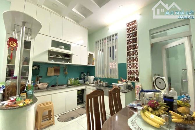 Bán nhà hẻm xe hơi, Đường Số 37, Thủ Đức, 78 m² (4m x 19m), 3 phòng - Giá 8.7 tỷ TL - 2