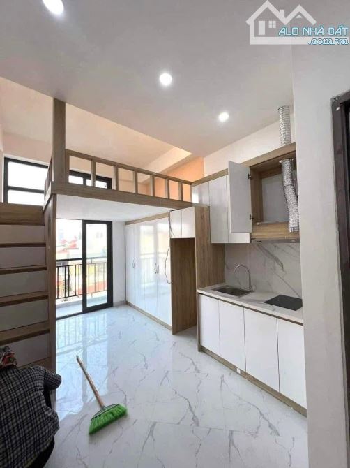 🦋 BÁN NHÀ ĐƯỜNG NGUYỄN HỮU CẢNH NGANG 5M - 10,5 TỶ - 5 TẦNG - 2