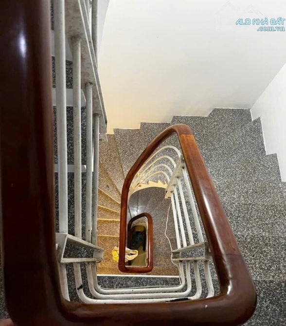 Bán nhà 5 tầng, 6 ngủ, ngõ 2m, cách oto 30m, nhà còn đẹp, tại ngõ 282 Vũ Tông Phan, HM. - 2