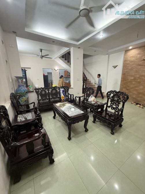 Tây sơn 90m2, Ô tô Tránh, Kinh Doanh, Sổ Vuông - 2