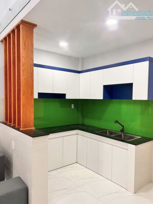 BÁN NHÀ 2 TẦNG MỚI – HẺM XE HƠI – NGAY NGUYỄN THỊ TÚ - 2