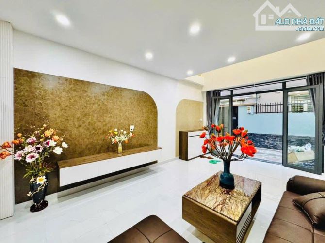 Còn Duy Nhất 1 Căn Giá Siêu Rẻ, Chính Chủ 1 Đời Tại Lê Quý Đôn, Quận 3/ 68,8m2/ Giá 3 Tỷ 5 - 2