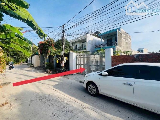 Kèo Thơm Lô Biệt Thự Phường Long Toàn, TP Bà Rịa DT: 8x36 tổng 295m2 Giá: 4Tỷ - 2