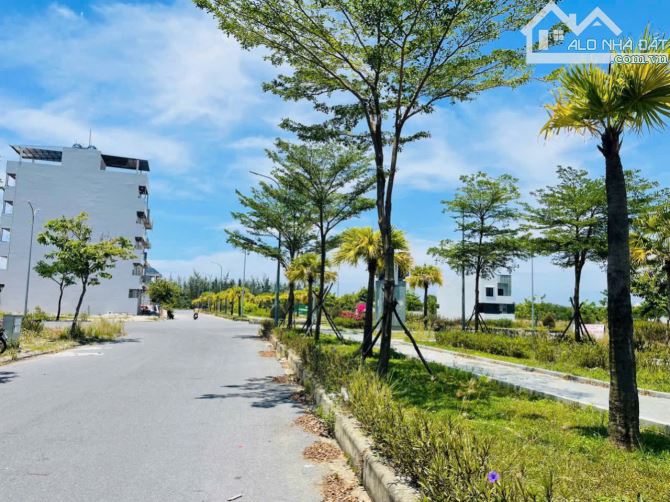 Độc Quyền bán 180m2(7,5x24) khu FPT Đà Nẵng sạch đẹp giá 7ty2 - 2