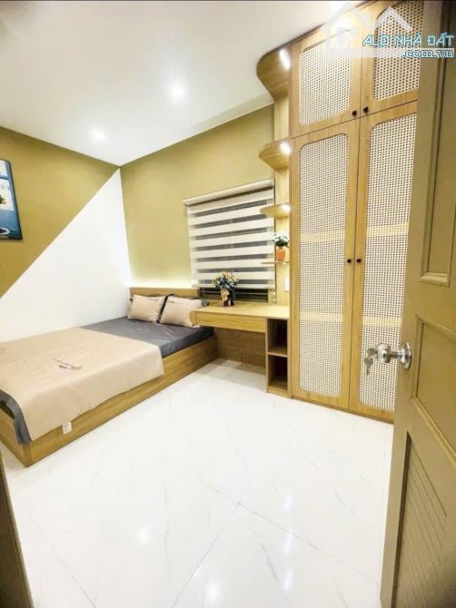 Bán nhà 2 tầng mới full nội thất đường Lê Duẩn, Thanh Khê - Đà Nẵng. - 2