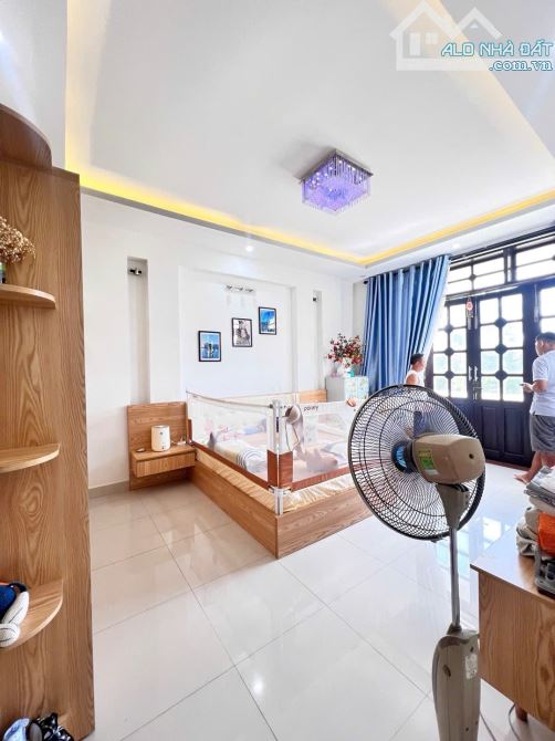 🏠BÁN BIỆT THỰ 3 TẦNG - TRUNG TÂM NGŨ HÀNH SƠN, CÁCH BIỂN 500M - ĐƯỜNG 7M5 - 155M2 - CHỈ 9 - 2