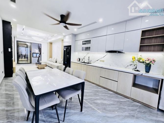 Chỉ Hơn 10 Tỷ – Nhà mới 50M2, 5 Tầng Minh Khai, FULL Đồ, Thang Máy, Ngõ Thông - 2
