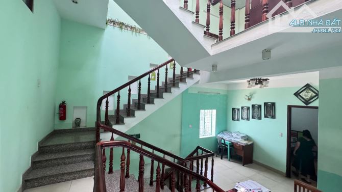 🏡 BÁN NHÀ 3 TẦNG GẦN 100M2 – TÔ HIẾN THÀNH – CÁCH BIỂN MỸ KHÊ 300M - GIÁ CHỈ 14,2 TỶ - 2