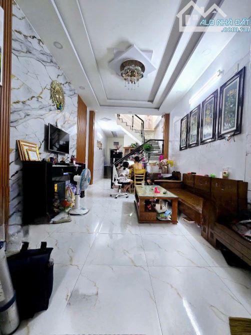 📌📌📌LÀM VIỆC TRỰC TIẾP GIÁ TỐT !!! Bán nhà 2 tầng mê đúc kiệt oto tôn đản - 2