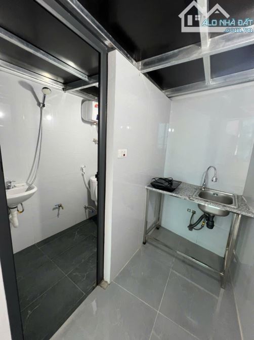CHO THUÊ PHÒNG 3,2TR TRỌ FULL ĐỒ – CÓ THANG MÁY – GẦN ĐẠI HỌC CÔNG NGHIỆP, FPT - 2