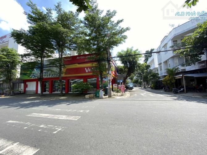 Nhà 2 mặt tiền kinh doanh 10x20m khu Tên Lửa Bình Tân - 2