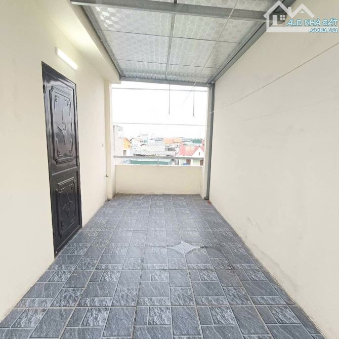 🍀🍀🍀 Nhà Bát Khối, Cự Khối, Long Biên đẹp long lanh, xem là thích, nhỉnh 5.4x tỷ. - 2