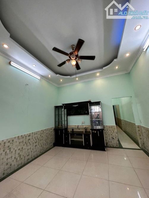 BÁN GẤP NHÀ GẦN MẶT TIỀN TRƯỜNG CHONH, 4x13, 52m2, giá 4 tỷ hơn. - 2