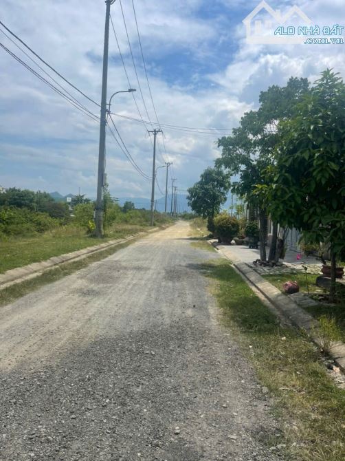 📌📌📌LÀM VIỆC TRỰC TIẾP GIÁ TỐT !!! lô đất hòa liên 4 view kênh - 2