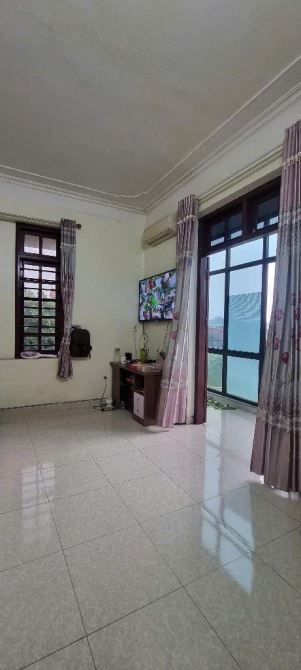 Lô góc TĐC Đông Dư/ Nhà 3 tầng, 200m, 16m tiền, 20 tỷ / 2 tiền ô tô tránh, Phân lô đẹp - 2