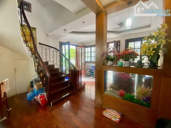 🚨 XUẤT CẢNH - BÁN GẤP TRONG TUẦN - ĐƯỜNG 3/2 - 46M² - 3 TẦNG 🚨 - 2