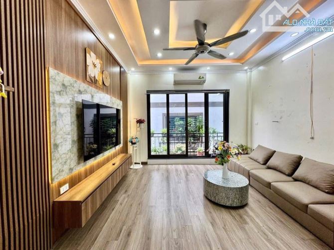 Bán Nhà Ngô Thì Nhậm Mặt Chợ Kinh Doanh Siêu Đỉnh 48m2 5 Tầng MT 4m Giá 22 Tỷ - 2