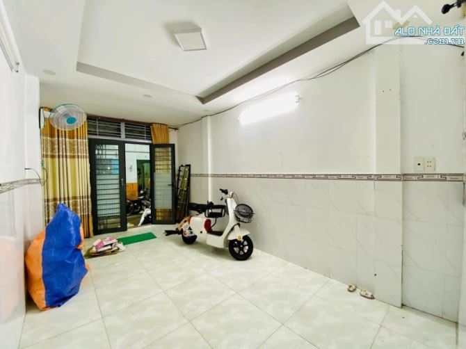 NHÀ 2 TẦNG – HẺM 1 TRỤC – BÙI QUANG LÀ, P.12, GÒ VẤP –  GẦN EMART 2 – 36M² - CHỈ 3.75 TỶ - 2