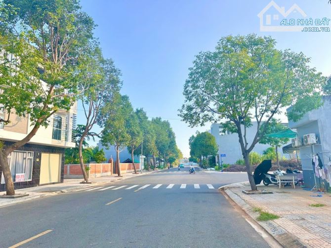 DT: 5x19 Giá: 3tỷ480 triệu, Bán Đất Đường Nguyễn Thái Học, TĐC 30/4 TP Bà Rịa Giá Tốt nhất - 2