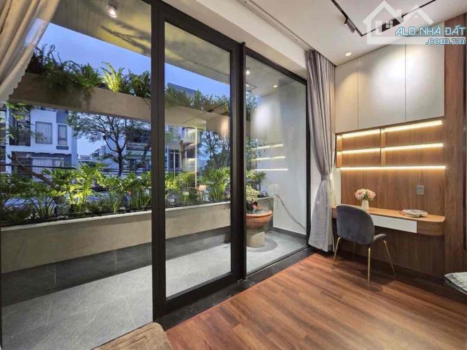 SIÊU PHẨM NHÀ MT ĐƯỜNG HỒ TÙNG MẬU_SÁT BIỂN_85M2_CHỈ 8,9 TỶ - 2