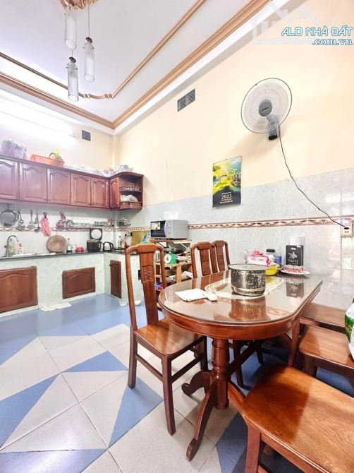 🔥NHÀ 3 TẦNG ĐƯỜNG CMT8 QUẬN10- 60m2-NGANG 5m -GIÁ 9,2 tỷ - 3