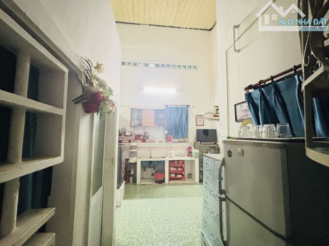 Bán Nhà Q12 Sát Gò Vấp - 64m2( 5,5 x 11.5)- 2Tầng- Hẻm Ba Gác- Chỉ 3,1Tỷ. - 3