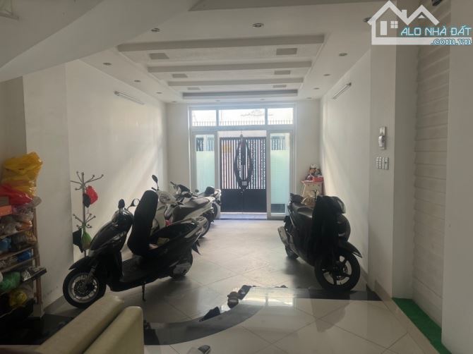 BÁN NHÀ TT QUẬN 3 – NG  THIỆN THUẬT – ĐƯỜNG 8m – 5 TẦNG – DT:  4.13 x 18 – GIÁ 21.5 tỷ - 3