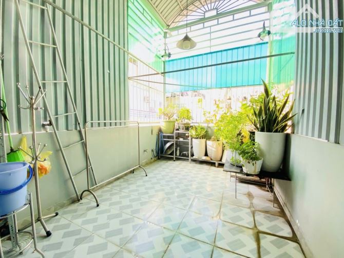 ⭐Cần bán nhà 4 tầng chính chủ xây Tâm huyết sát mặt tiền CMT8 p13 quận 10 - 3