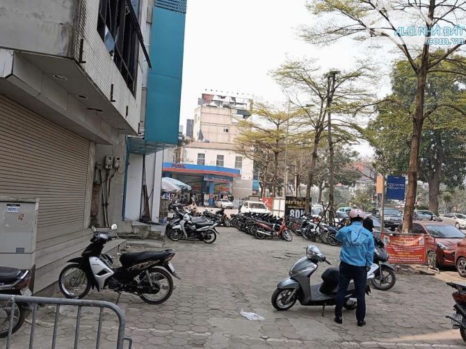 Mặt phố Láng ĐĐ 108m² MT 7m Lô góc 3 thoáng Vỉa hè rộng 10m Xây Building 68.6 tỷ - 3