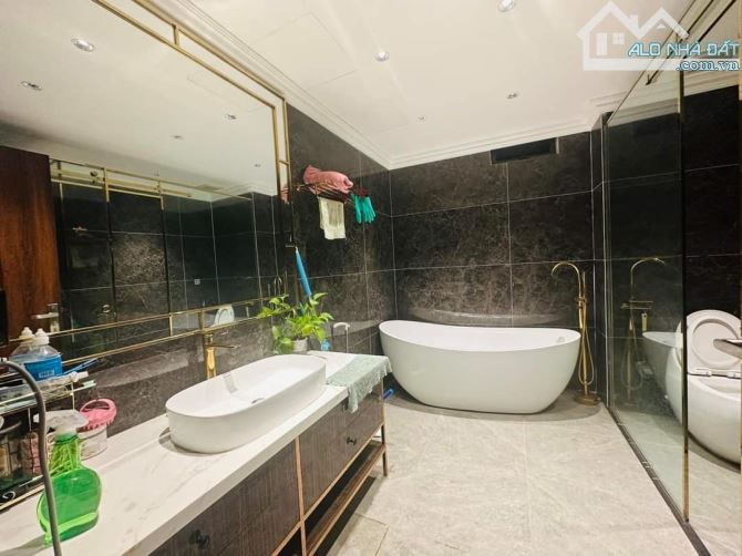 Bán nhà cách phố 10m,lô góc ô tô, thang máy, Trần Duy Hưng, Cầu Giấy 6 tầng 20 tỷ - 3