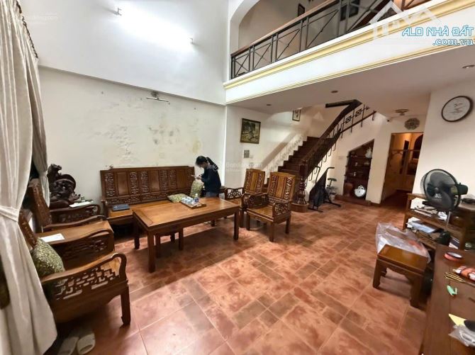 Nhà đẹp Láng Hạ – Đống Đa, 90m², ô tô đỗ cửa, full tiện nghi, giá tốt - 3