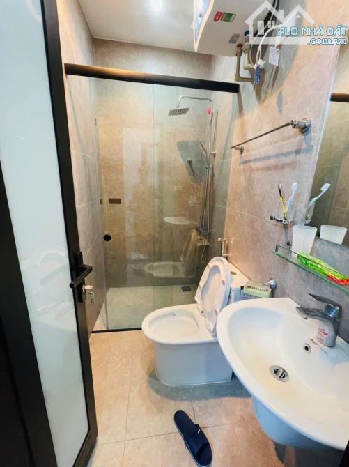 Nguyễn Lương Bằng - 30m ra oto tránh, nhà dân xây - 64m*4T - 12.8 Tỷ - 3