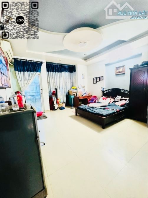 Mặt tiền Ao Sen - Tên Lửa - 5m x 20m - 4 tầng - 5PN khép kín - 3